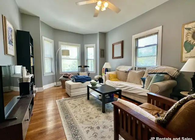 Property at 512 Centre St Unit 2, Jamaica Plain, MA, 02130, 2 beds, 1.5 baths, [object Object]