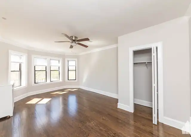 Property at 5075 N Wolcott Ave Unit 2, Chicago, IL, 60640, 2 beds, 1 bath, [object Object]