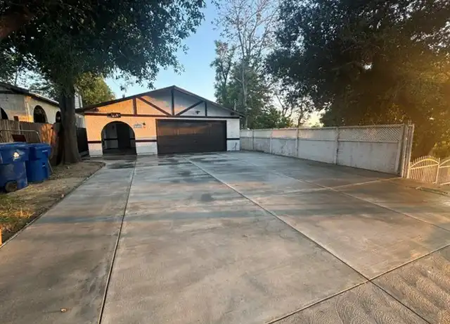 Property at 7710 Wentworth St, Tujunga, CA, 91042, 4 beds, 2 baths, [object Object]