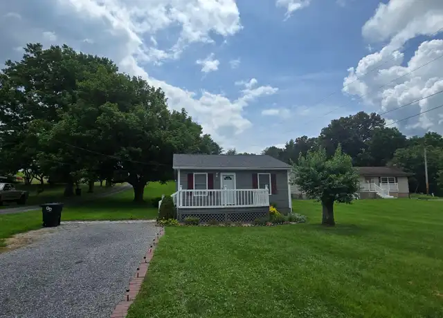 Property at 943 Fall Creek Rd, Blountville, TN, 37617, 2 beds, 1 bath, [object Object]