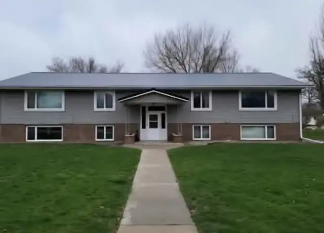 Property at 510 Mound St Unit 3, Decorah, IA, 52101, 2 beds, 1 bath, [object Object]