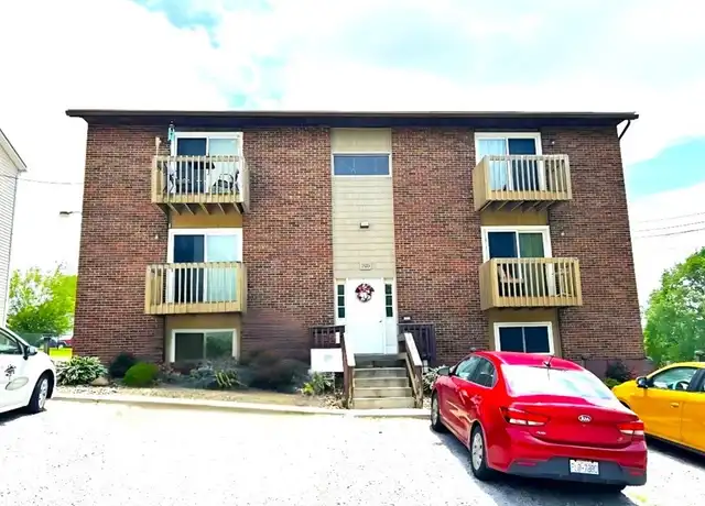 Property at 105 Wildwood Dr Apt 2, Follansbee, WV, 26037, 2 beds, 1 bath, [object Object]