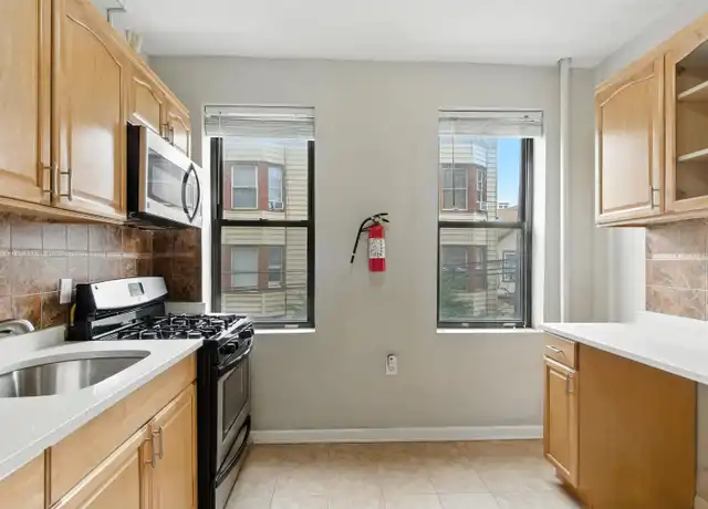 Property at 217 44th St #9, Union City, NJ, 07087, 1 bed, 1 bath, [object Object]