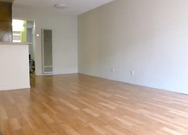 Property at La Corona South Bay - 15001 Condon Ave, Lawndale, CA, 90260, 1 bed, 1 bath, [object Object]