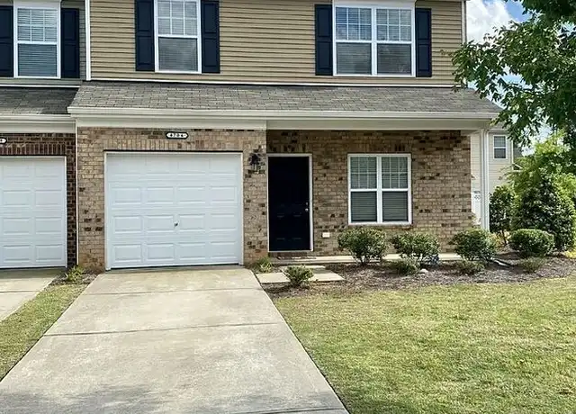 Property at 4704 Pepperstone Ln, Charlotte, NC, 28269, 3 beds, 3 baths, [object Object]