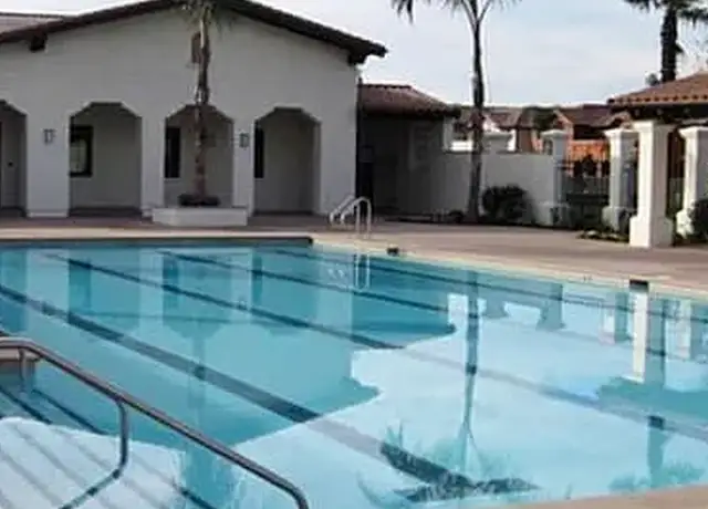 Photo of 1104 Calle El Halcon, Camarillo, CA 93010