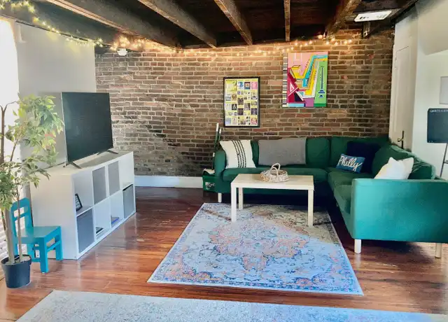 Property at 928 Pine St Unit 4R, Philadelphia, PA, 19107, 3 beds, 2 baths, [object Object]
