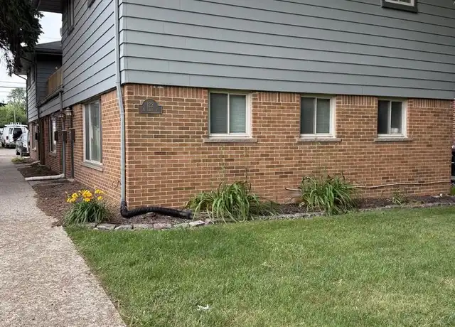 Property at 122 N Lafayette Ave Unit 4, Royal Oak, MI, 48067, 1 bed, 1 bath, [object Object]