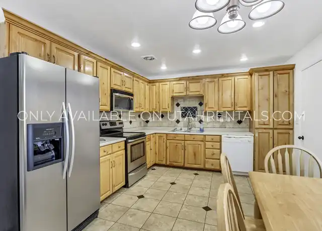 Property at 2066 Park St, Provo, UT, 84606, 5 beds, 2 baths, [object Object]
