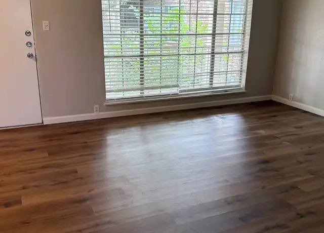 Property at 2201 Fountain View Dr Unit 60 F, Houston, TX, 77057, 1 bed, 1 bath, [object Object]