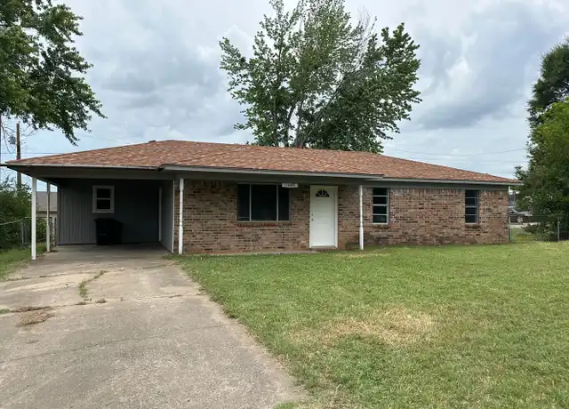 Property at 9 N 35th St, Van Buren, AR, 72956, 3 beds, 1.5 baths, [object Object]