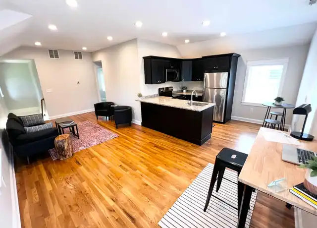 Property at 173 Butternut St Unit Second Floor, Middletown, CT, 06457, 2 beds, 1 bath, [object Object]
