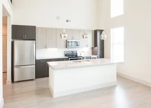 Property at Magnolia at Mistletoe Heights - 2101 W Rosedale St, Fort Worth, TX, 76104, 1 bed, 1 bath, [object Object]