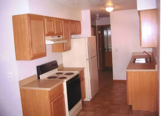 Property at 5466 Fillmore St Unit D, Allendale, MI, 49401, 4 beds, 1.5 baths, [object Object]