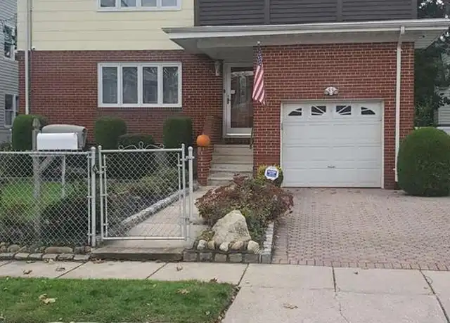 Property at 55 Juniper Rd Unit A, Port Washington, NY, 11050, 1 bed, 1 bath, [object Object]