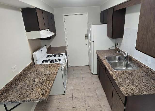 Photo of 7819 Rutherford Ave, Burbank, IL 60459