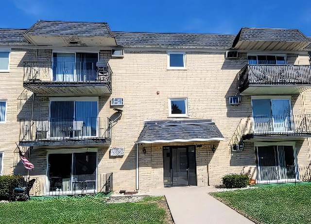 Photo of 7819 Rutherford Ave, Burbank, IL 60459
