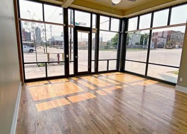 Property at 1624 Cuming St Unit 1628, Omaha, NE, 68102, 1 bed, 1 bath, [object Object]