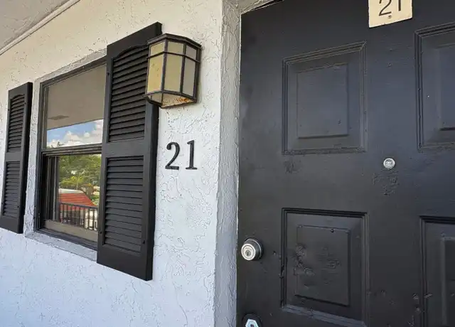 Property at 928 S Federal Hwy, Lake Worth, FL, 33460, 1 bed, 1 bath, [object Object]