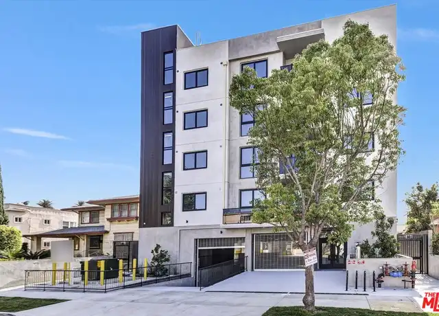 Property at 1537 S Wilton Pl Unit 206, Los Angeles, CA, 90019, 1 bed, 1 bath, [object Object]