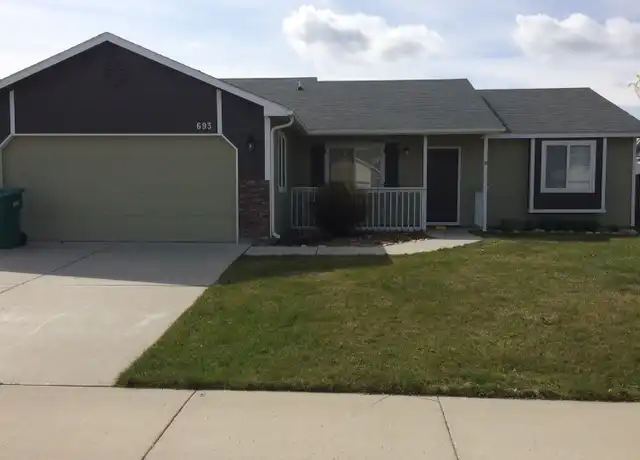 Property at 693 E Baldwin St, Meridian, ID, 83646, 4 beds, 2 baths, [object Object]