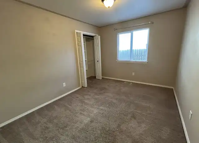 Property at 693 E Baldwin St, Meridian, ID, 83646, 4 beds, 2 baths, [object Object]