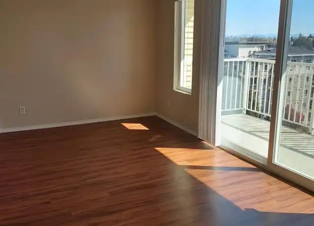 Property at 3060 SW Avalon Way Unit 403, Seattle, WA, 98126, 1 bed, 1 bath, [object Object]