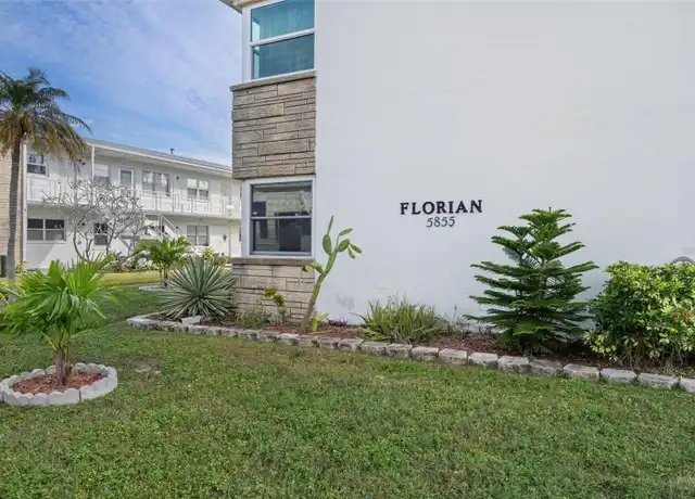 Property at 5855 18th St N #14, Saint Petersburg, FL, 33714, 2 beds, 1 bath, [object Object]