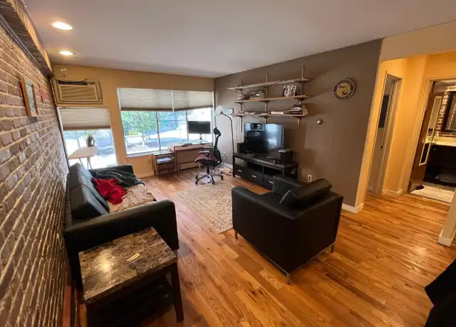 Property at 418 E Washington St Unit 11, Ann Arbor, MI, 48104, 1 bed, 1 bath, [object Object]