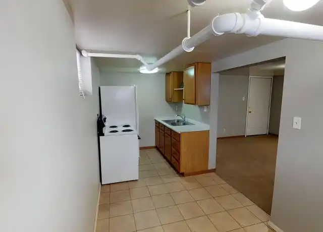 Property at 600 E D Ave Unit 5, Bismarck, ND, 58501, 1 bed, 1 bath, [object Object]
