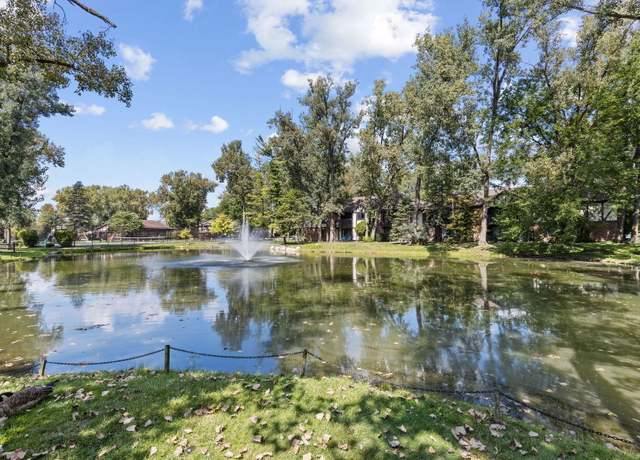 Photo of 8125 Willow Dr Unit 50B, Palos Hills, IL 60465