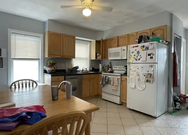 Property at 59 South St Unit 2, Waltham, MA, 02453, 2 beds, 2 baths, [object Object]