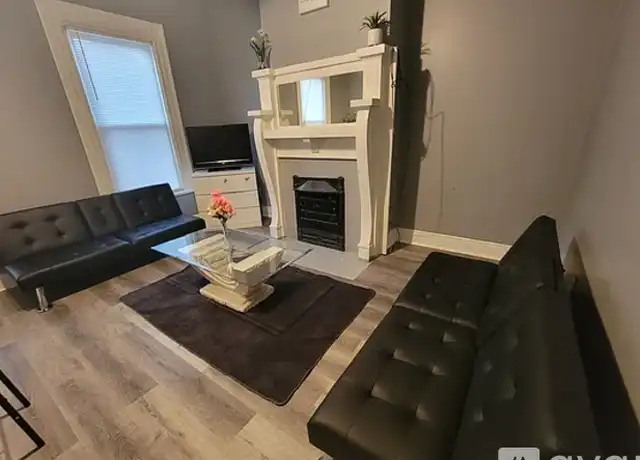 Property at 34 S Philadelphia St Unit B, Dayton, OH, 45403, 3 beds, 1 bath, [object Object]