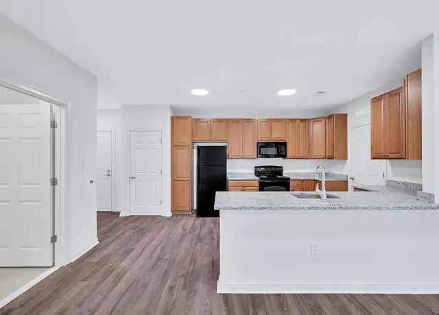 Photo of 4640 Daisy Reid Ave, Lake Ridge, VA 22192