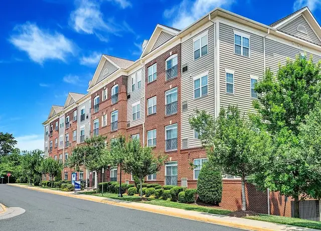 Photo of 4640 Daisy Reid Ave, Lake Ridge, VA 22192