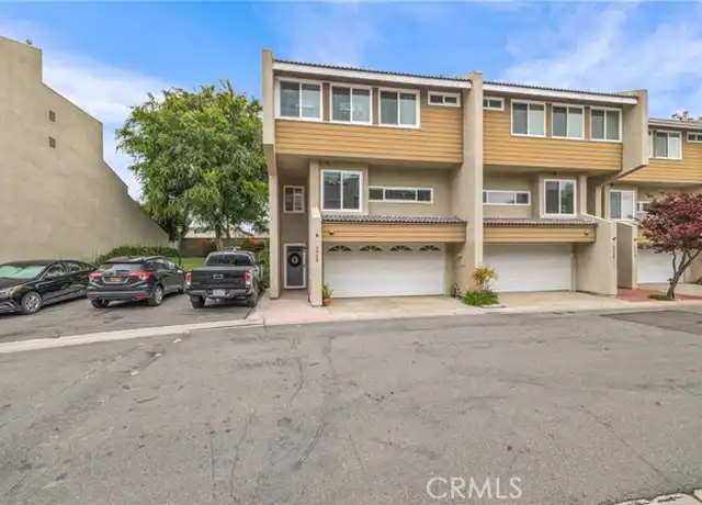 Property at 7721 Sagewood Dr, Huntington Beach, CA, 92648, 2 beds, 2.5 baths, [object Object]