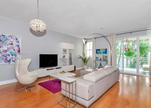 Property at 7542 SW 102nd St #209, Pinecrest, FL, 33156, 3 beds, 2.5 baths, [object Object]