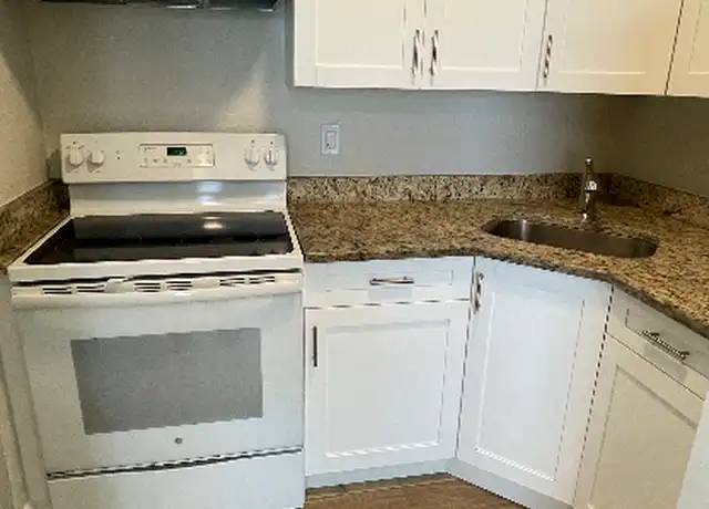 Property at 3575 Montante Blvd, Palm Springs, FL, 33461, 2 beds, 1 bath, [object Object]
