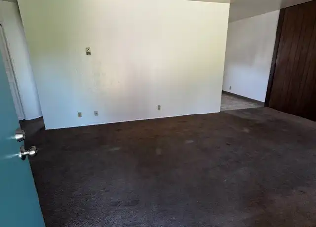 Property at 1564 Telegraph Ave, Stockton, CA, 95204, 2 beds, 1 bath, [object Object]