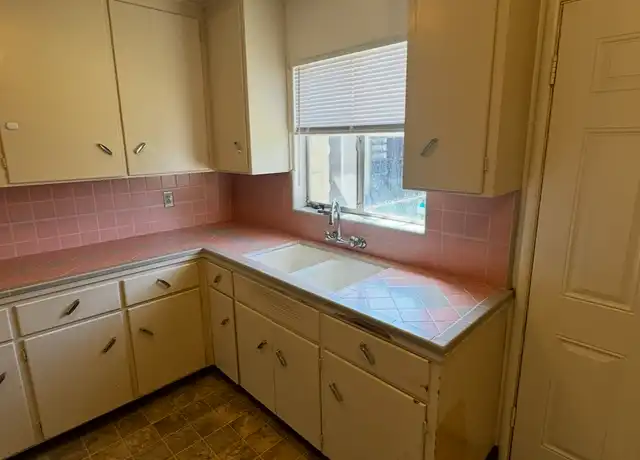 Property at 1564 Telegraph Ave, Stockton, CA, 95204, 2 beds, 1 bath, [object Object]