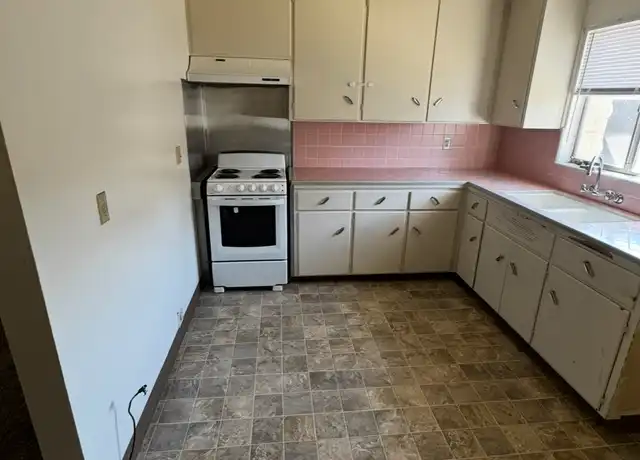 Property at 1564 Telegraph Ave, Stockton, CA, 95204, 2 beds, 1 bath, [object Object]
