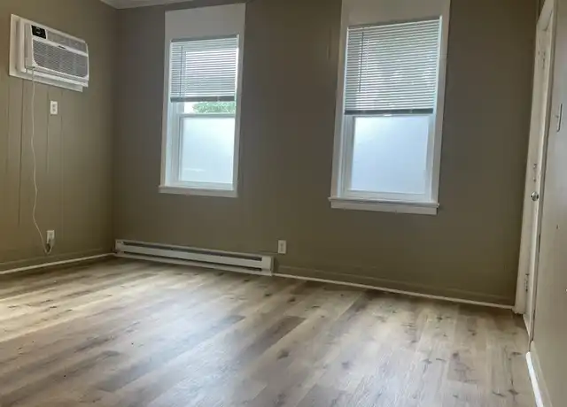 Property at 1616 S 7th St Unit 2, Springfield, IL, 62703, 2 beds, 1 bath, [object Object]