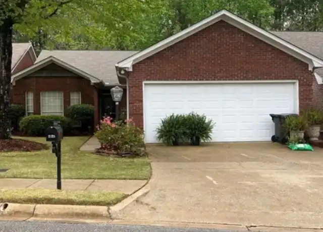 Property at 2125 Fox Ridge Rd, Tuscaloosa, AL, 35406, 3 beds, 2.5 baths, [object Object]