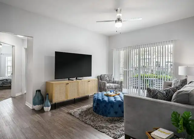 Property at Lakeview Oaks - 14201 Cyber Pl, Tampa, FL, 33613, 1-2 bed, 1-2 bath, [object Object]