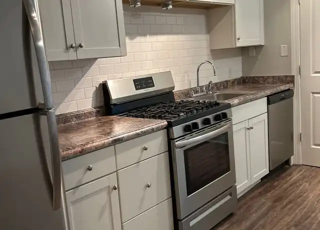 Property at 1208 SE 1st St Unit K, Evansville, IN, 47713, 1 bed, 1 bath, [object Object]