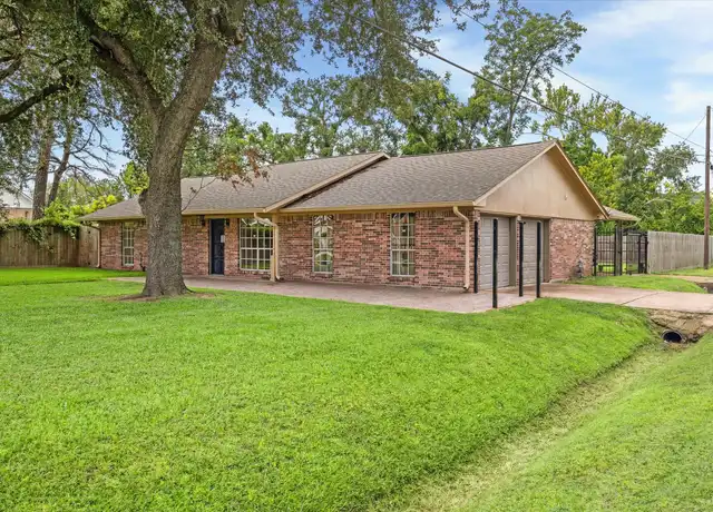 Property at 7731 Schneider St, Houston, TX, 77093, 5 beds, 2 baths, [object Object]