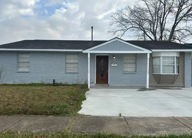Property at 2881 Glenbrook Dr, Gretna, LA, 70056, 3 beds, 2 baths, [object Object]