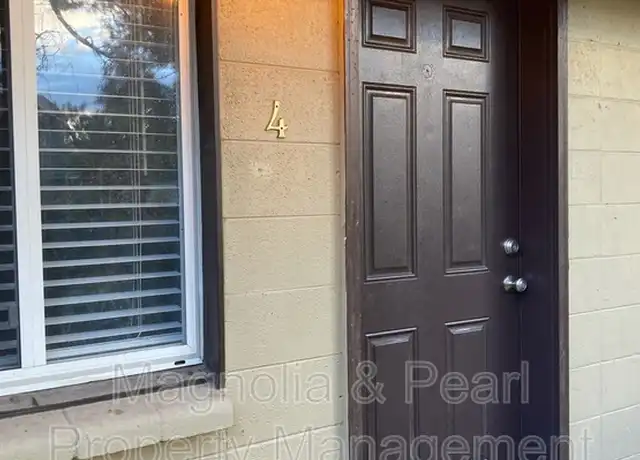Property at 1608 Fillmore St Unit 4, Caldwell, ID, 83605, 1 bed, 1 bath, [object Object]