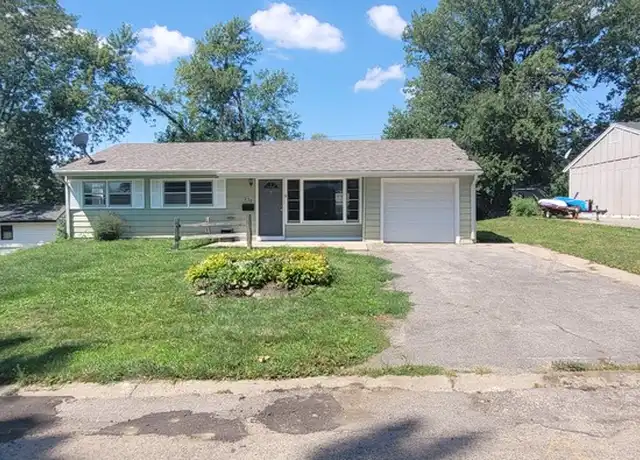 Property at 232 Boice Rd NW, Cedar Rapids, IA, 52405, 3 beds, 2 baths, [object Object]