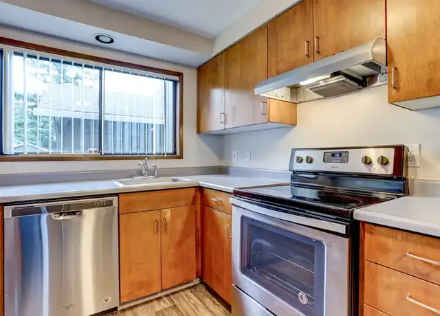 Property at 3978 SE 174th Ave, Portland, OR, 97236, 2 beds, 1 bath, [object Object]